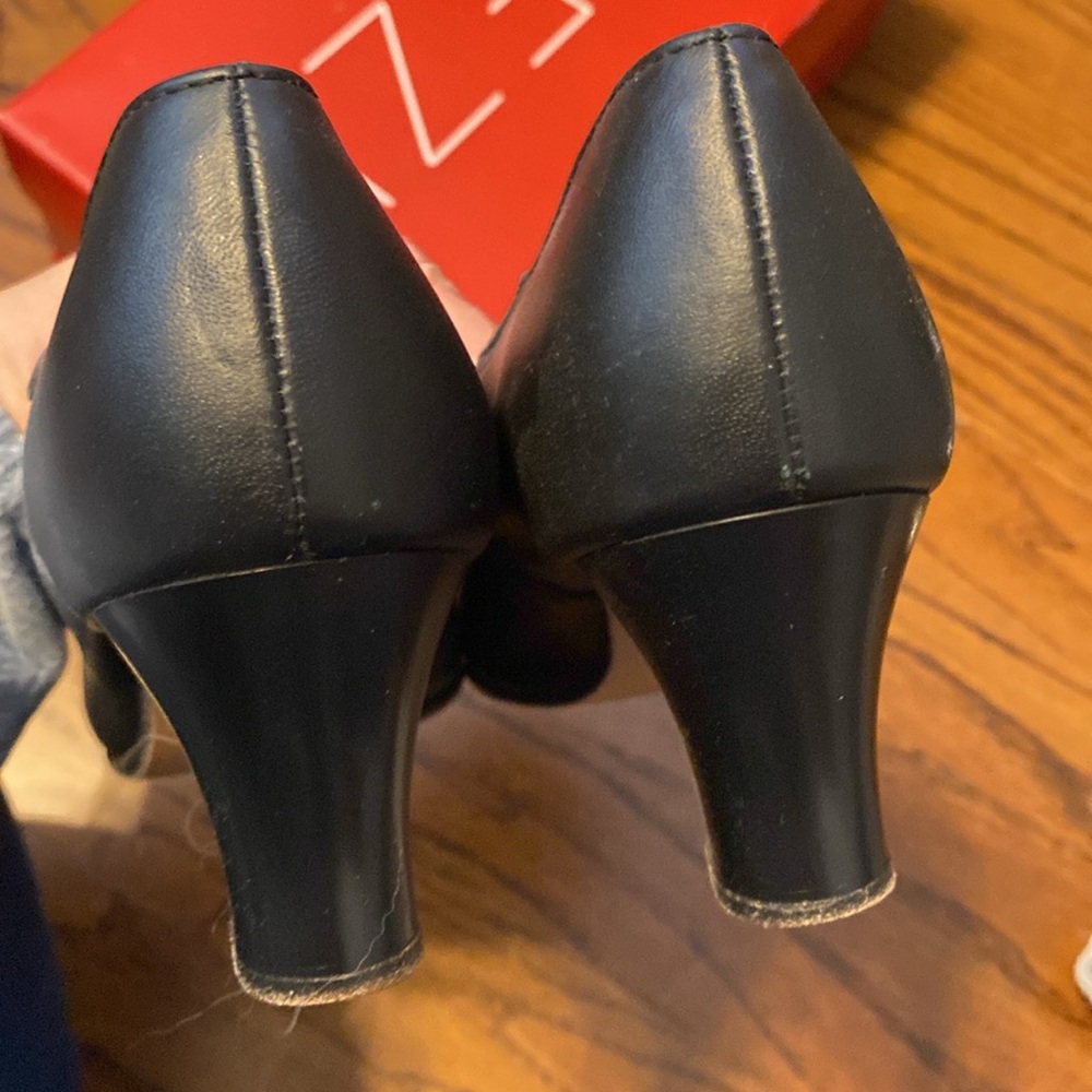 Black character/dance shoes - Picture 5 of 6